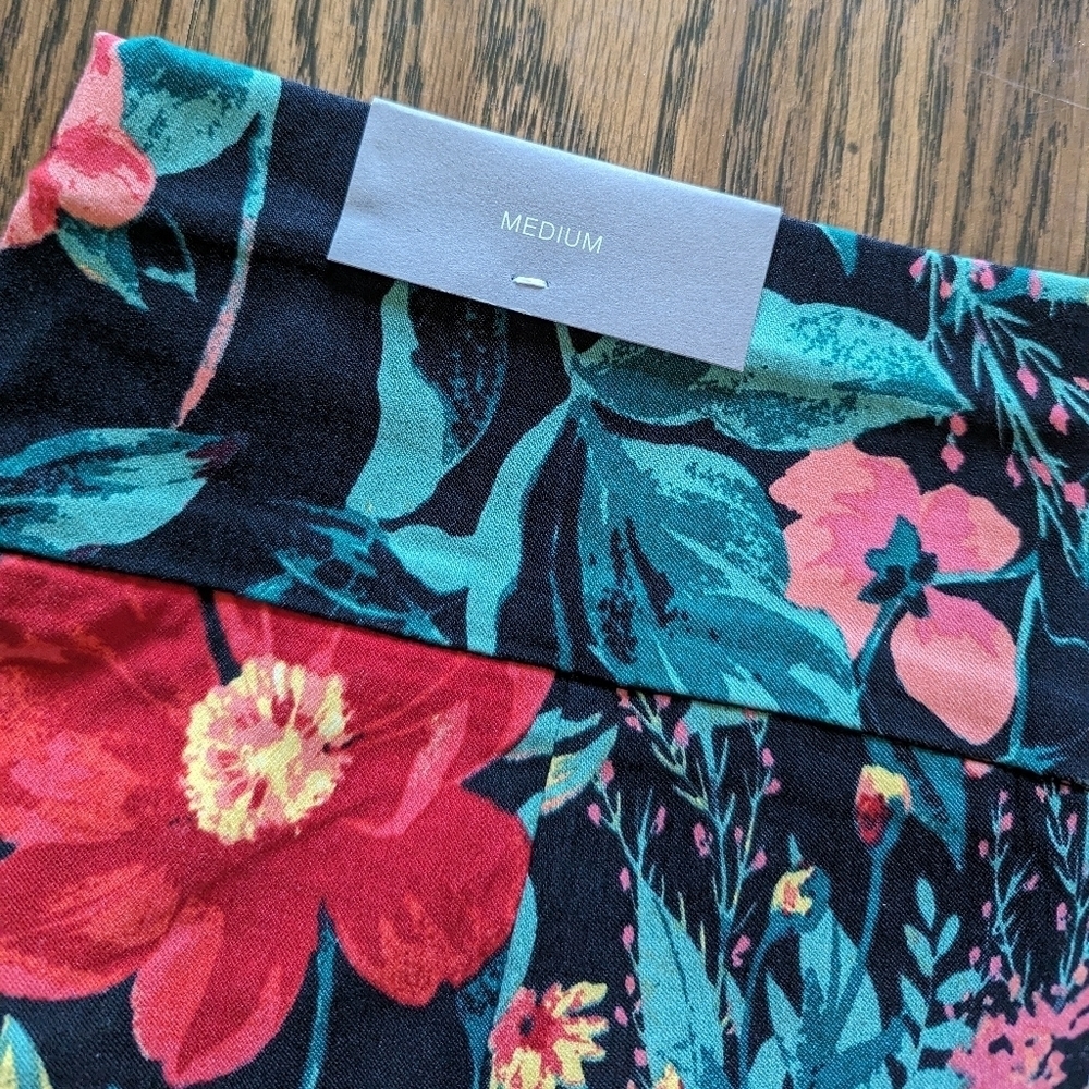 NWT Maurices Soft and Stretchy Floral Summer Print Pencil Skirt Size Women's M - Picture 6 of 8